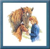 画像: 馬の親子と少女